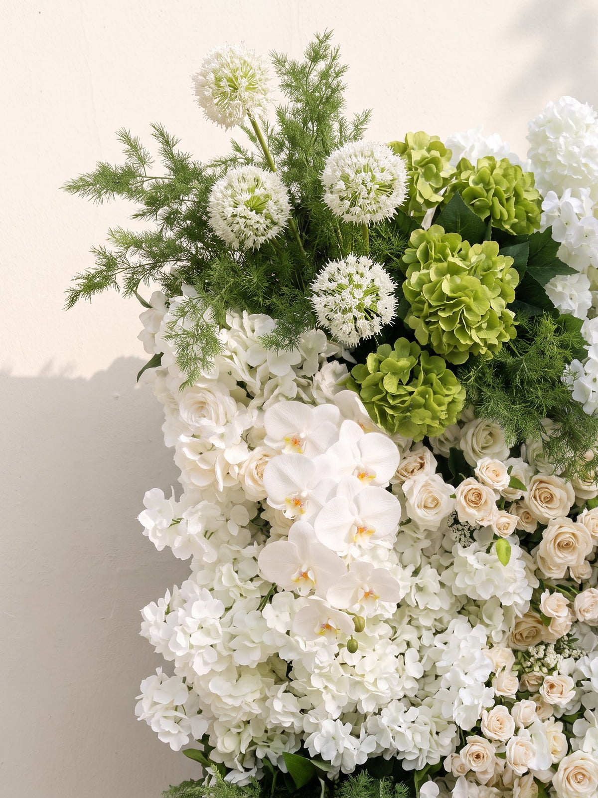 Cireliva: 5D Fabric Artificial rolling up curtain flower wall