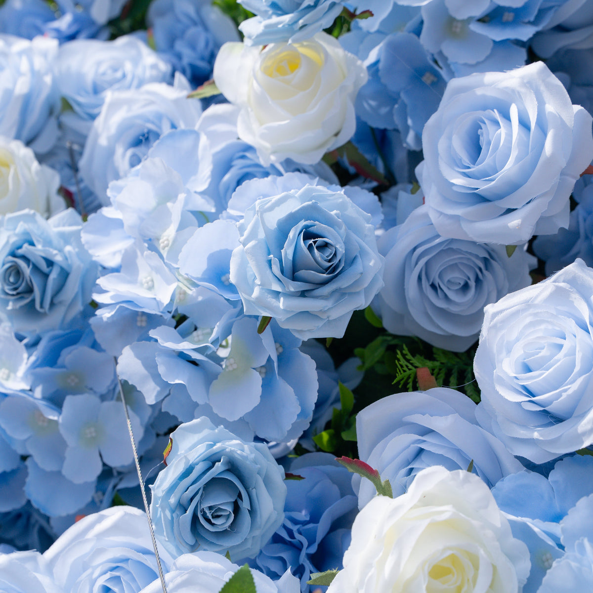 Clarissa：3D Fabric Artificial rolling up curtain flower wall
