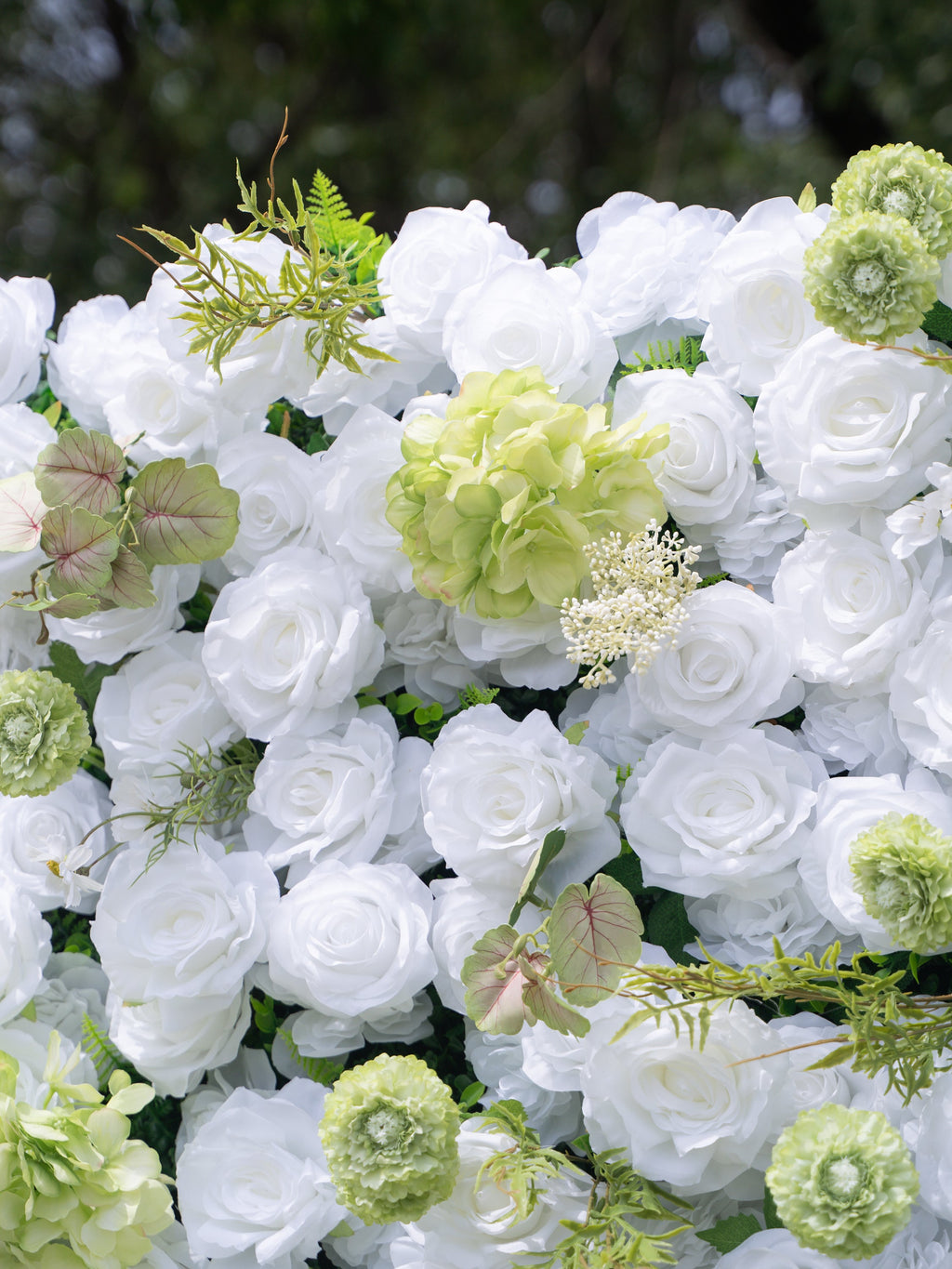 Novellea 4D Fabric Artificial rolling up curtain flower wall