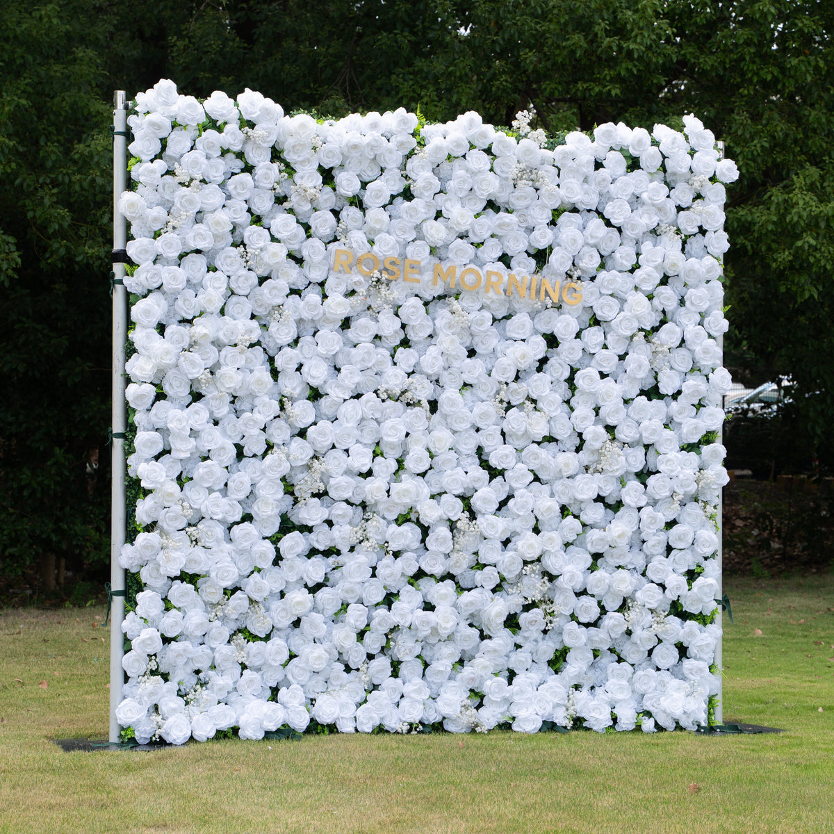 Ava：3D Fabric Artificial rolling up curtain flower wall