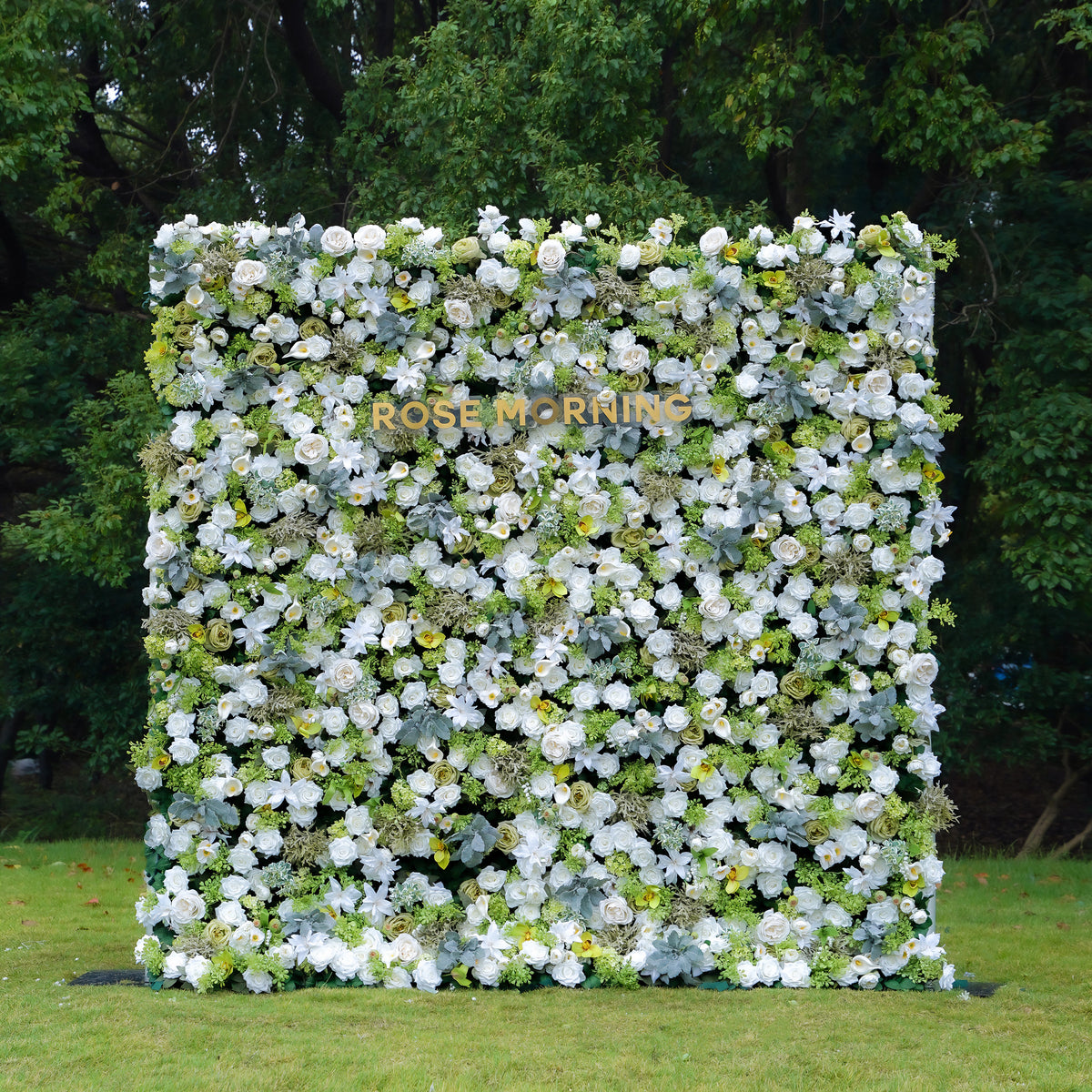 Echo：7D Fabric Artificial rolling up curtain flower wall