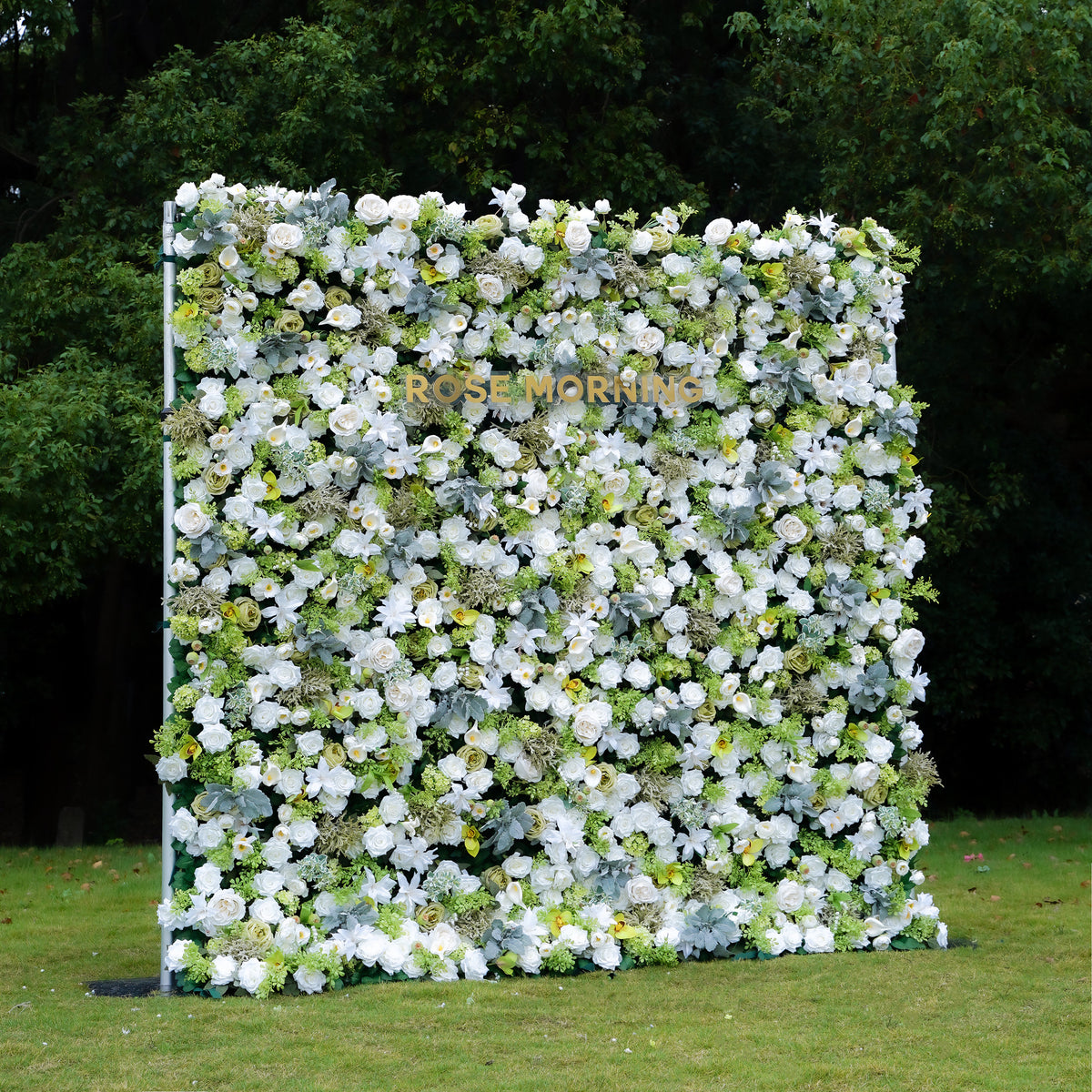 Echo：7D Fabric Artificial rolling up curtain flower wall