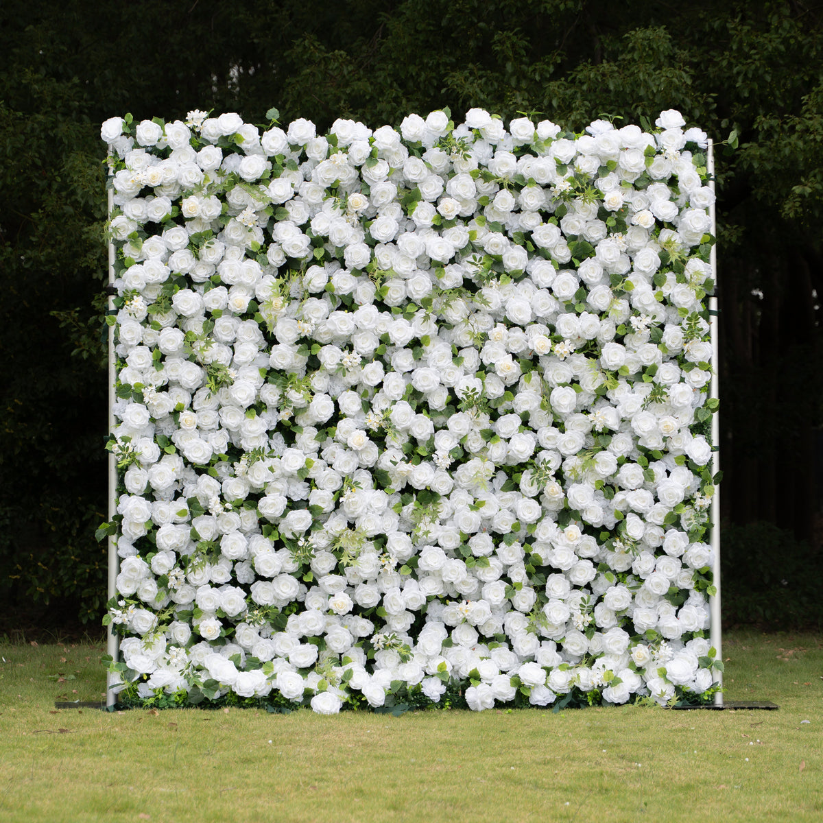Eira：3D Fabric Artificial rolling up curtain flower wall