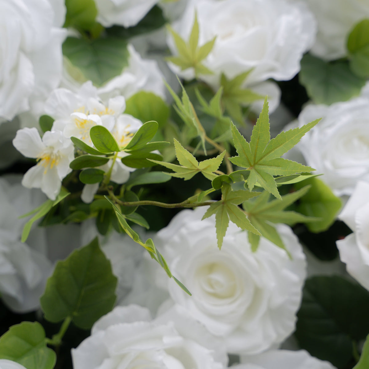 Eira：3D Fabric Artificial rolling up curtain flower wall
