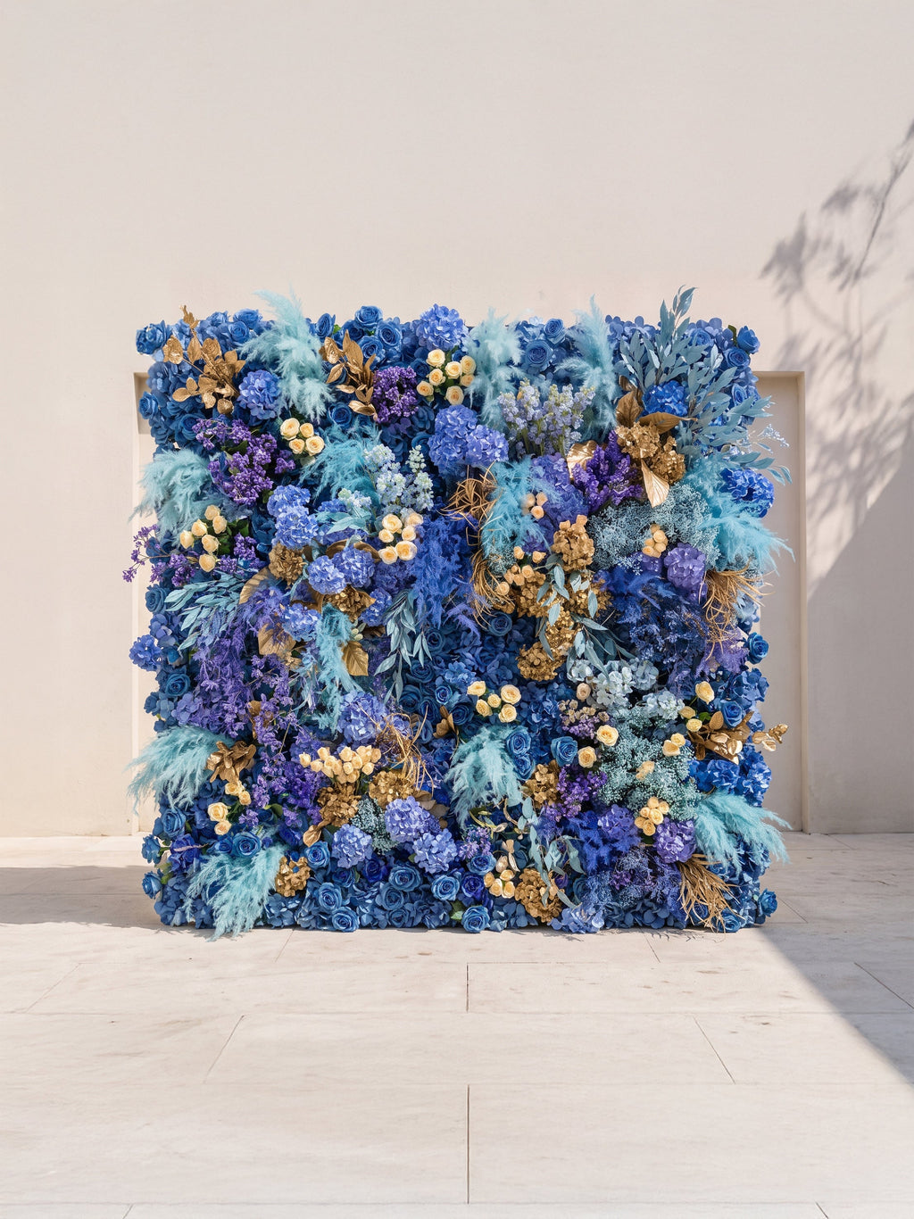 Davilsira: 5D Fabric Artificial rolling up curtain flower wall
