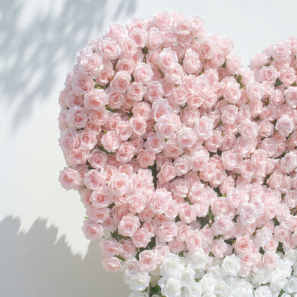 Ismira：3D Dreamy Pink & Ivory Heart-Shaped Aritificial Floral Backdrop for Sweet Proposals & Weddings