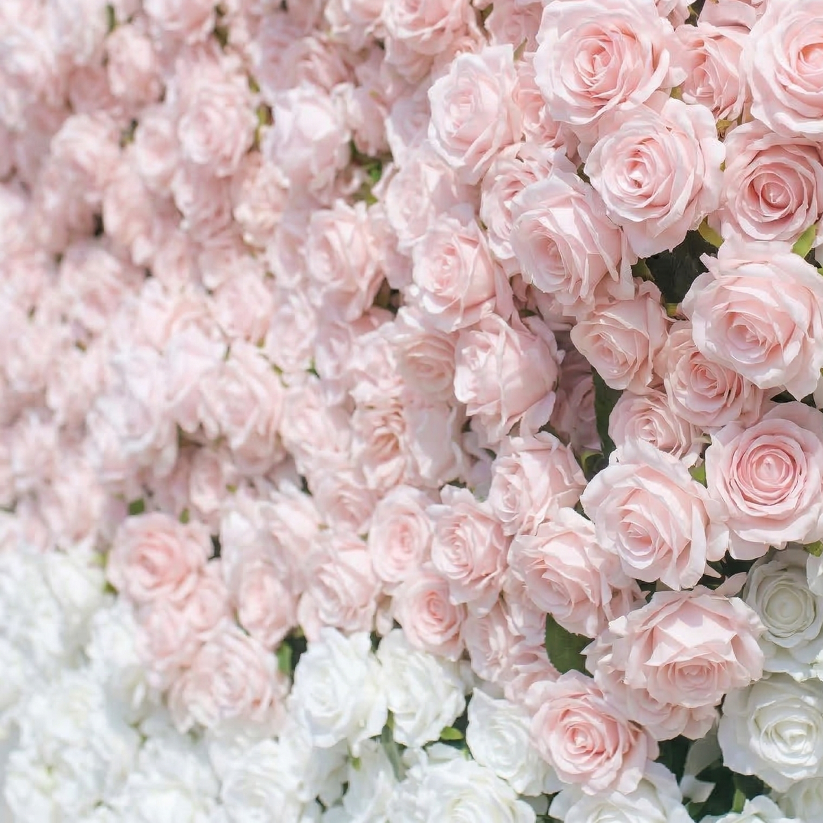 Ismira：3D Dreamy Pink & Ivory Heart-Shaped Aritificial Floral Backdrop for Sweet Proposals & Weddings