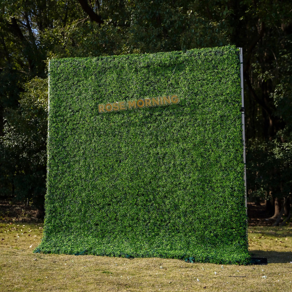 Lucky：2D  Fabric Artificial rolling up curtain flower wall