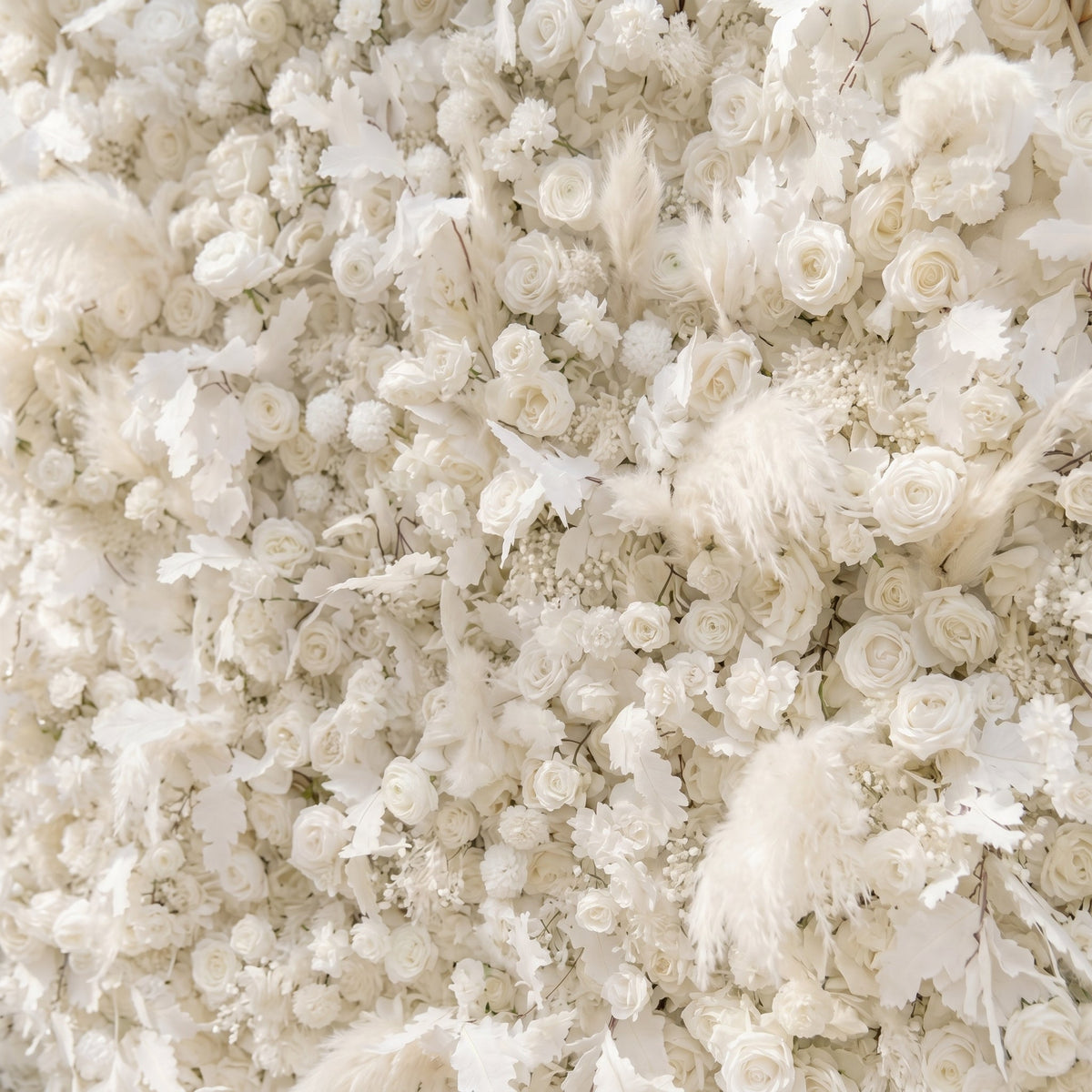 Zarenbelle: Classic White 5D Flower wall with Roses and Pampas for Wedding&Event Decor