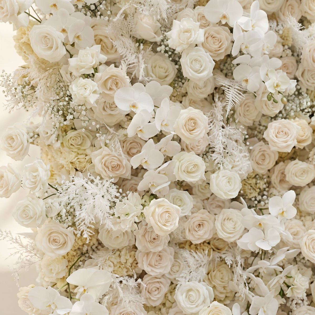 Zelaria:5D Cream White & Ivory White Silk Rose Flower Wall Roll-Up Fabric Backdrop for Romantic Weddings & Proposals