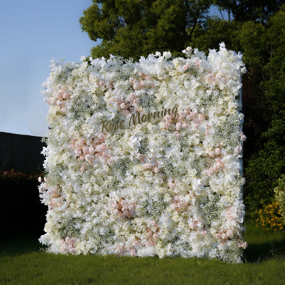 Adalyn：5D Fabric Artificial rolling up curtain flower wall