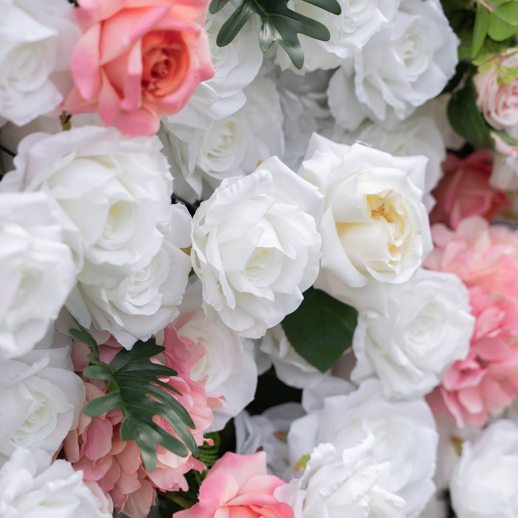 Alissa：5D Fabric Artificial rolling up curtain flower wall