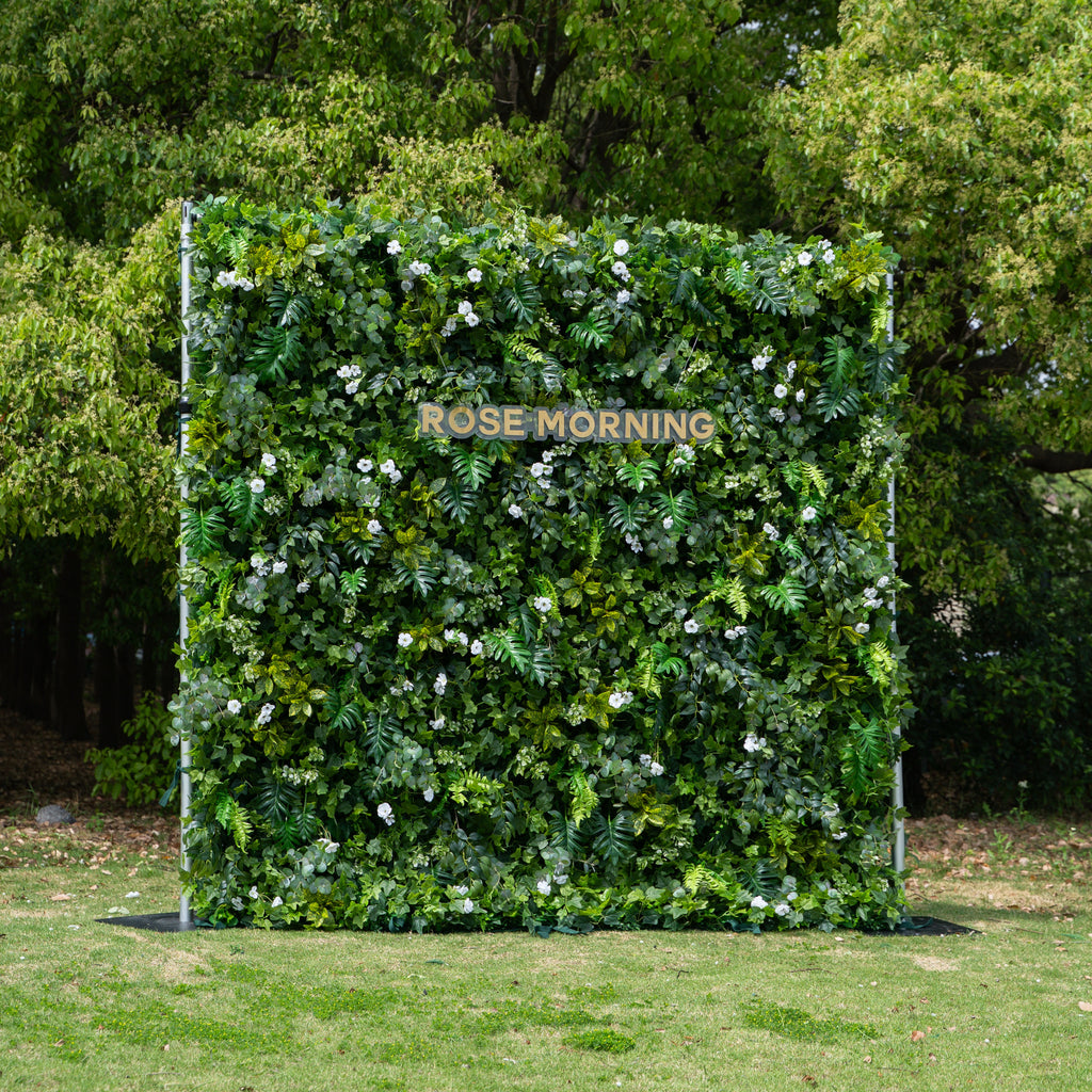Bernarda：4D Fabric Artificial rolling up curtain flower wall