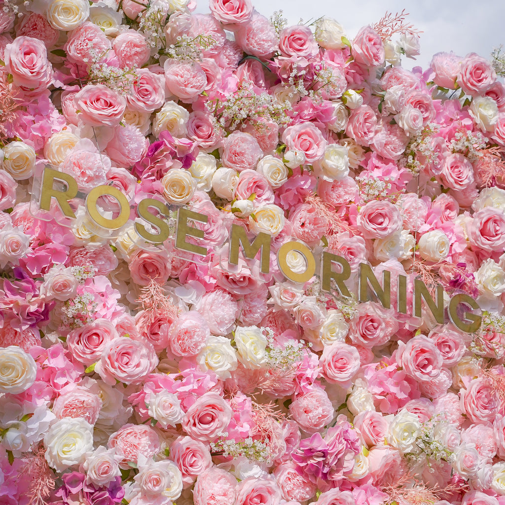 Charlotte：7D Fabric Artificial rolling up curtain flower wall