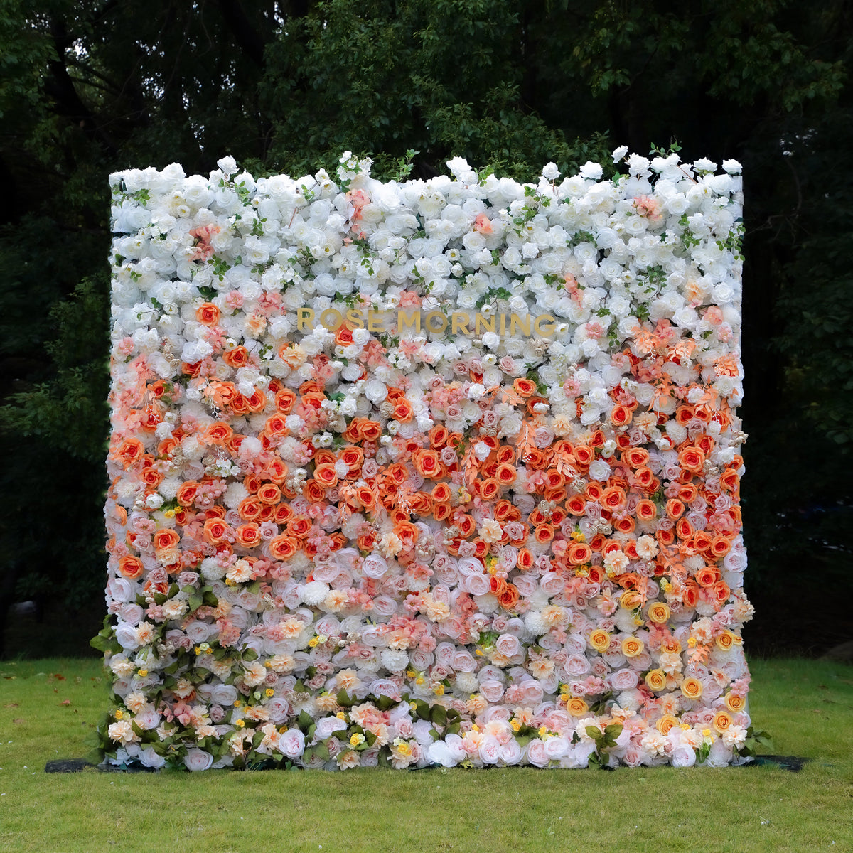 Clara：7D Fabric Artificial Rolling up Curtain Flower Wall