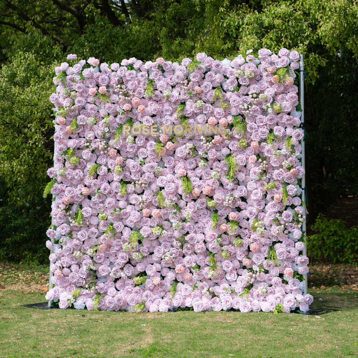 Debra：5D Fabric Artificial rolling up curtain flower wall