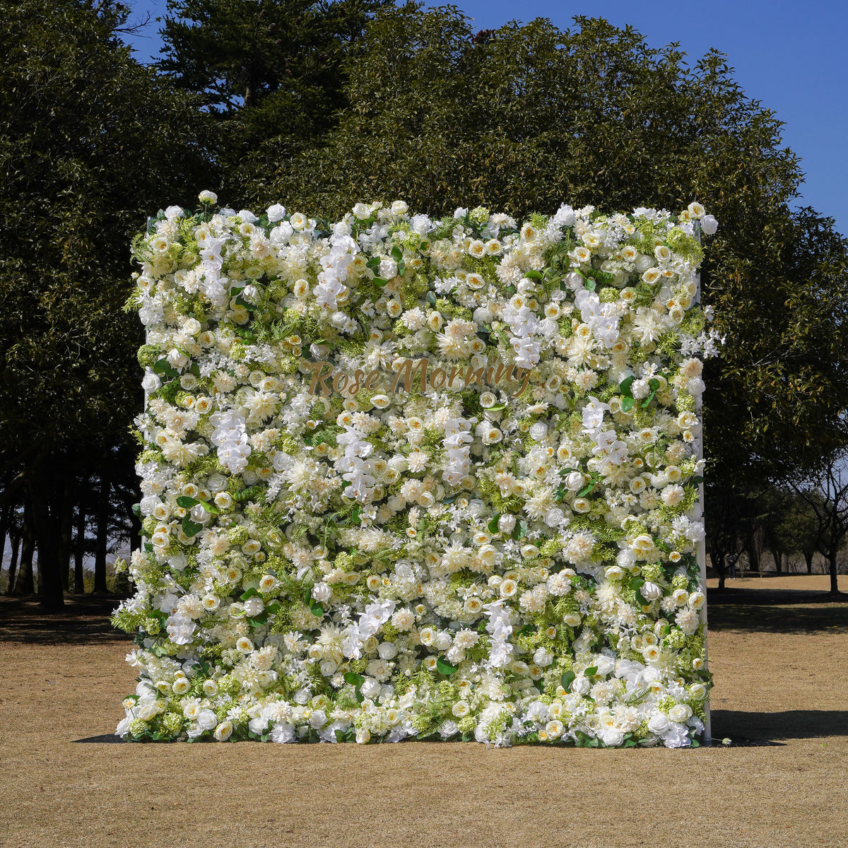 Diamond：7D Fabric Artificial rolling up curtain flower wall