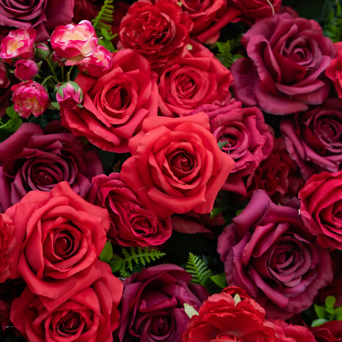 Elysia: 3D Luxury Burgundy Silk Rose Flower Wall Roll-Up Fabric Backdrop for Romantic Weddings & Events