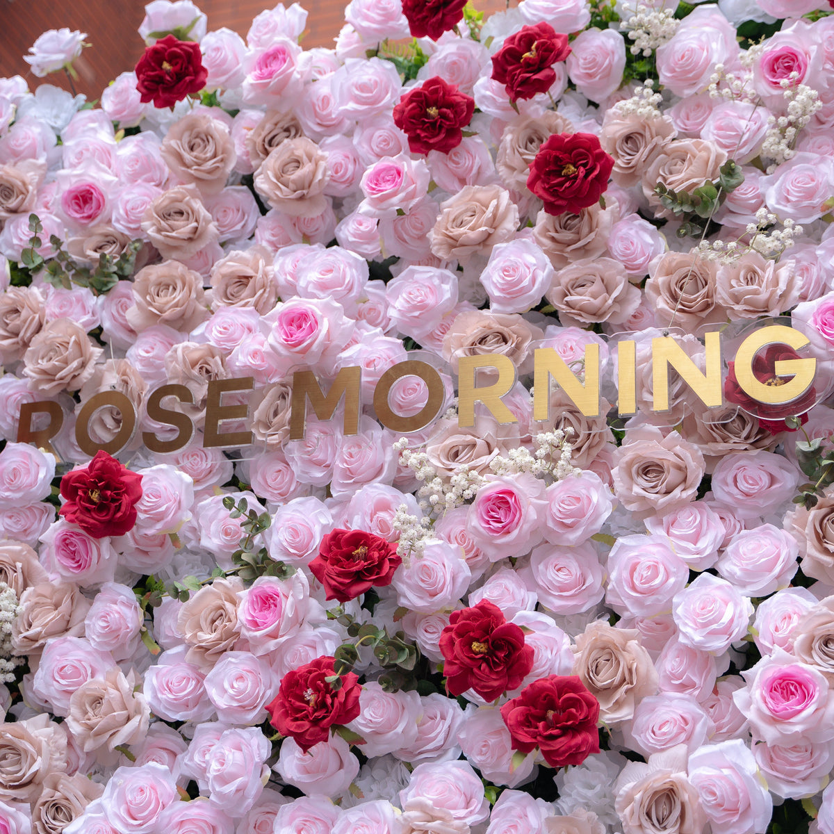 Maylee：5D Fabric Artificial rolling up curtain flower wall