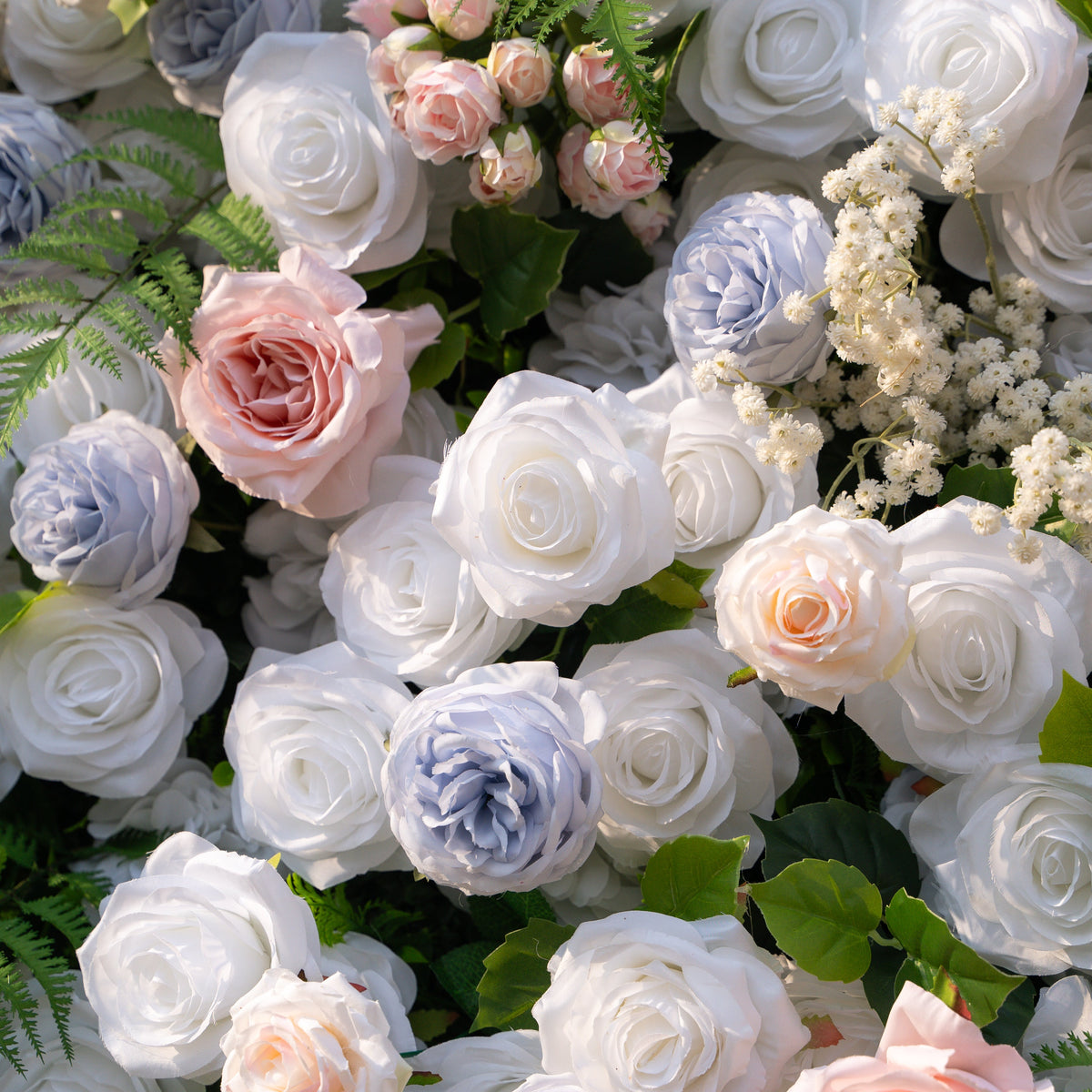 Melinda：5D Fabric Artificial rolling up curtain flower wall
