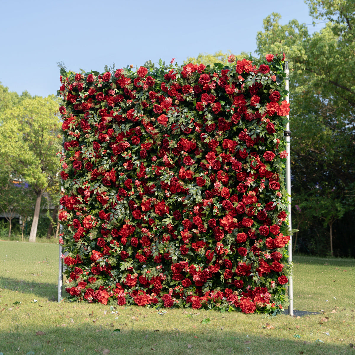 Luisa: 3D Fabric Backdrop Artificial rolling up flower wall