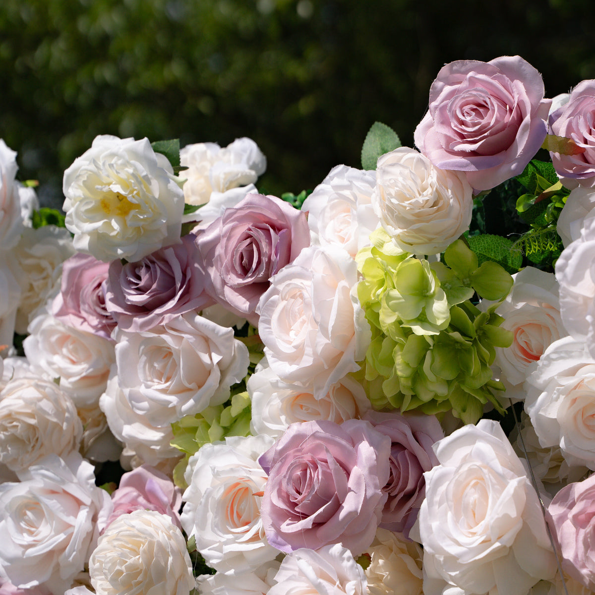 Nataly：5D Fabric Artificial rolling up curtain flower wall
