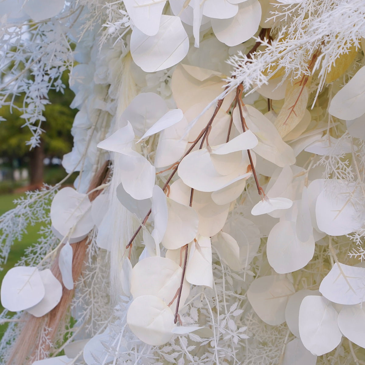 Pampas：5D Grey Pampas Grass Fabric Artificial rolling up curtain flower wall (Ready to ship)