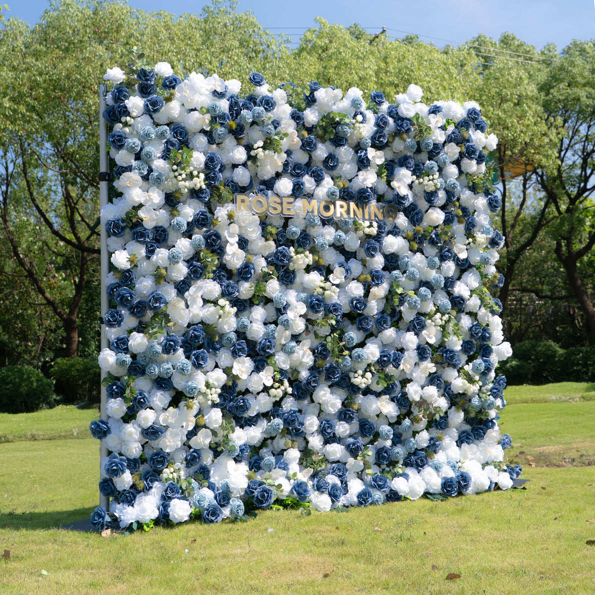 Precious：5D Fabric Artificial rolling up curtain flower wall