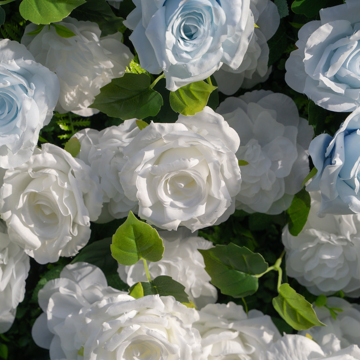 Seasalt：3D Fabric Artificial rolling up curtain flower wall