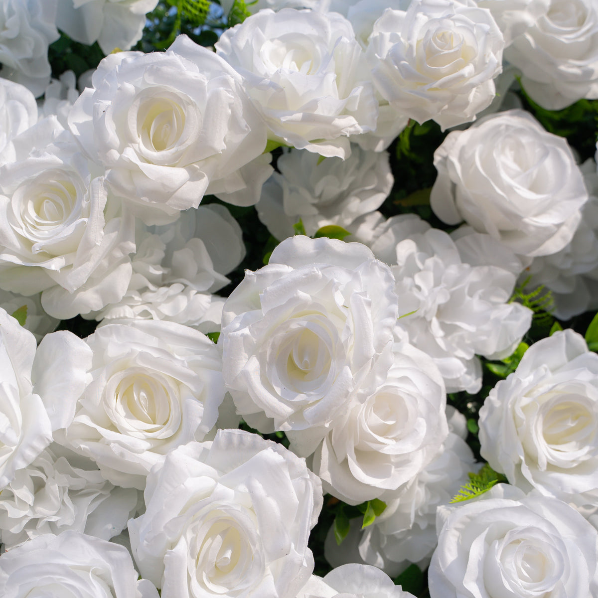 Zephira: 3D Elegant White Silk Rose Flower Wall Roll-Up Fabric Backdrop for Luxury Weddings & Events
